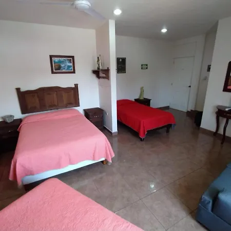 Hostal Cristo Rey-2