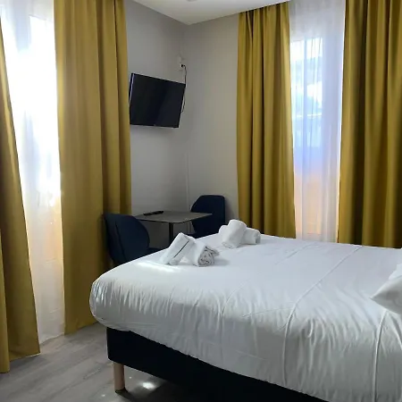 Hotel Le Cosy Riva Bella-3