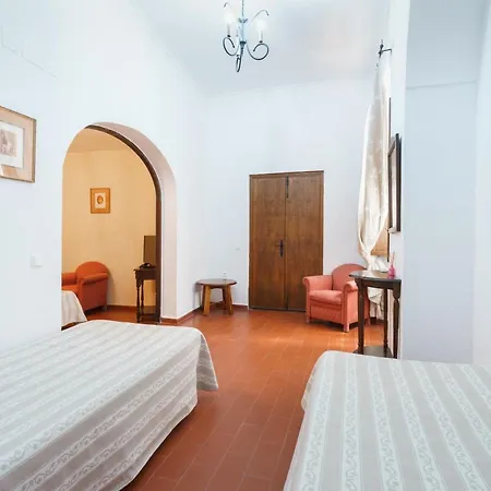 Hotel Marques De Torresoto By Vivere Stays-2