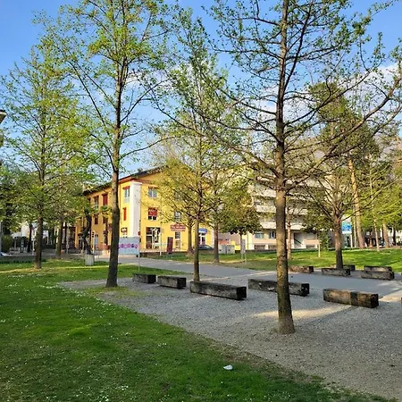 Guesthouse University By Lr - Self Check In-3