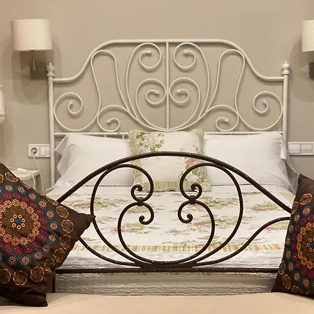 Hostal Orleans-3