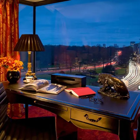Four Seasons Hotel London At Park Lane-3
