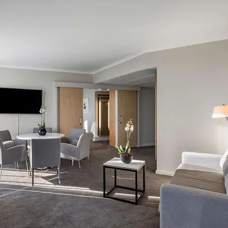 Radisson Blu Hotel London Stansted Airport-2