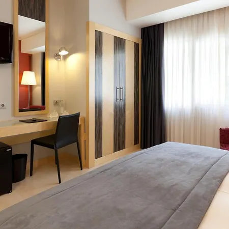 Hotel Alif Avenidas-3
