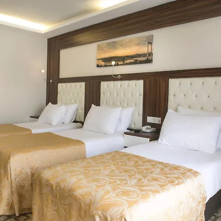 Martinenz Hotel Old City-2