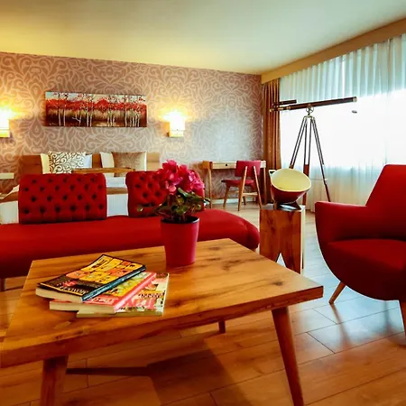 Melek Hotels Moda-2