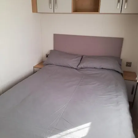 Fairway Caravan Retreat: Ferry Discounts Available-3