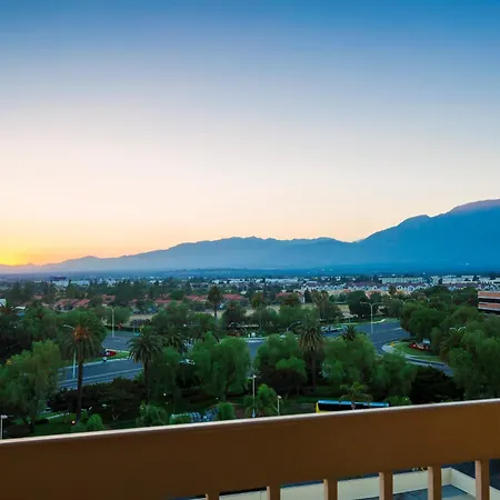 Ontario Airport Hotel&Conference Center-3
