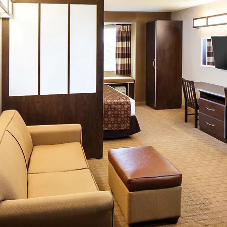 Microtel Inn & Suites By Wyndham St Clairsville - Wheeling-3
