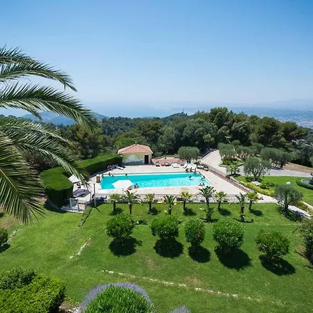 Domaine du Mont Leuze-3
