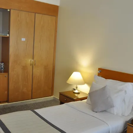 Lavender Hotel Deira-2