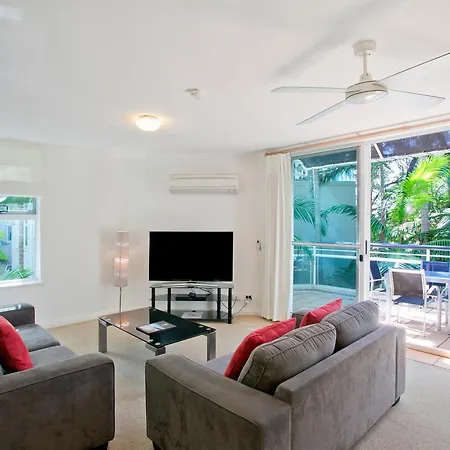 Emerald Noosa-2