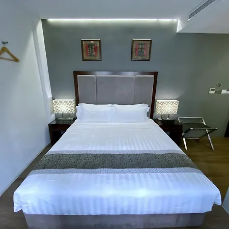 Bliss Hotel Singapore-3