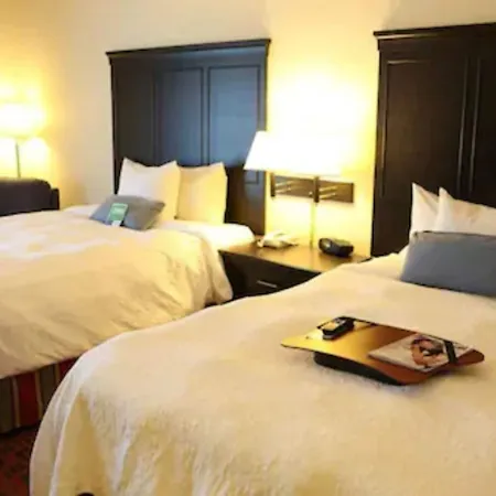 Country Inn & Suites By Radisson, Toronto Mississauga, On-3