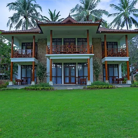 Holiday Resort Lombok-3