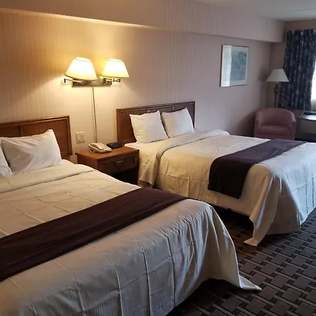 Travelodge By Wyndham Niagara Falls Lundys Lane-2