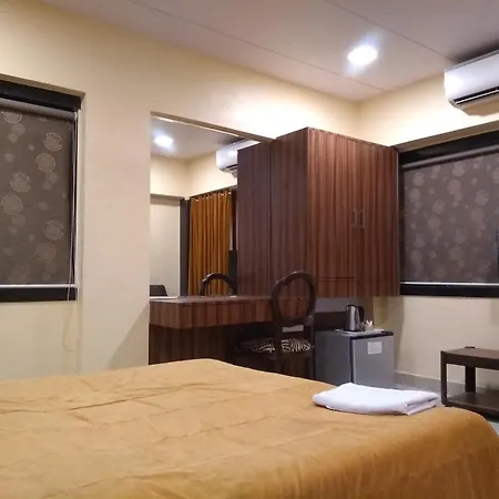 Hotel Metro Palace Bandra-2