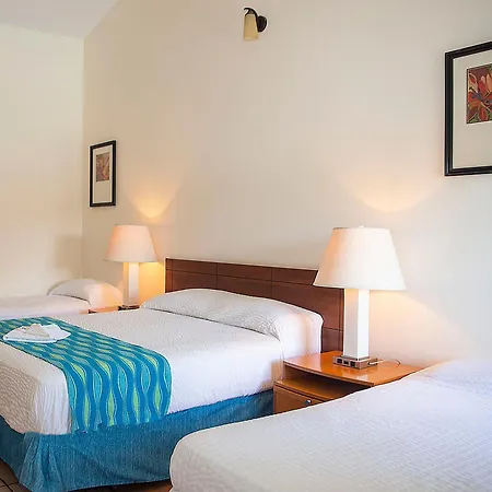 Orange Hill Beach Inn-2