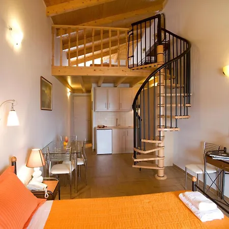 Hotel Grand Nefeli-2