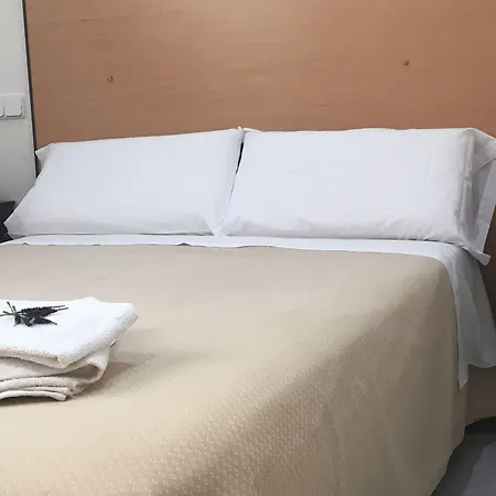 Hostal Residencia Lido-3