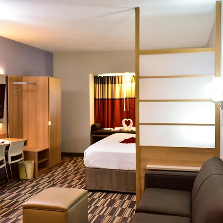 Microtel Inn & Suites By Wyndham Cuauhtemoc Campos Menonitas-3