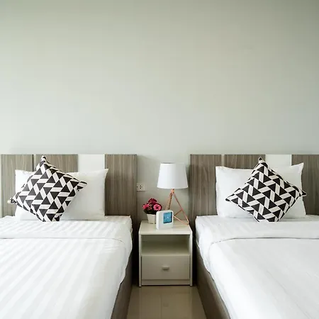 Onpa Hotel & Residence Bangsaen-2