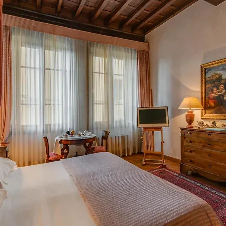 Residenza D'Epoca In Piazza Della Signoria-2