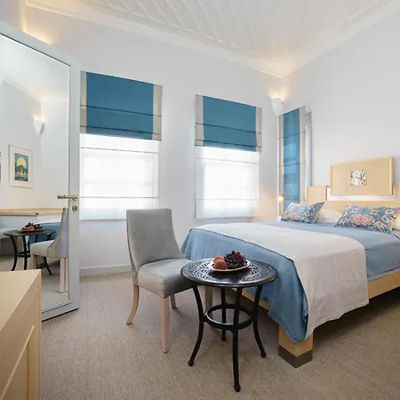 Delight Deluxe Hotel-2