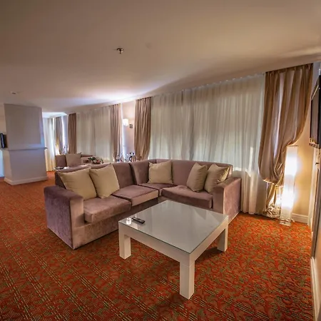 Dream Hill Business Deluxe Hotel Asia-3