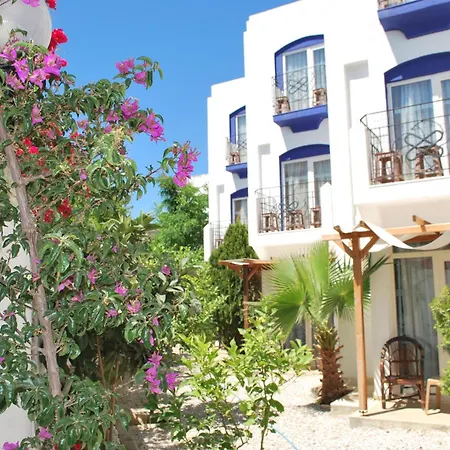 Serpina Hotel (Adults Only)-2