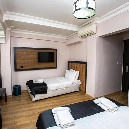 Comfort Hotel Taksim-2