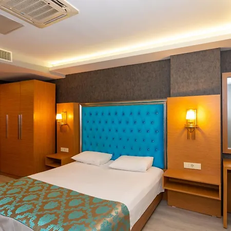 Grand Palace Hotel-2