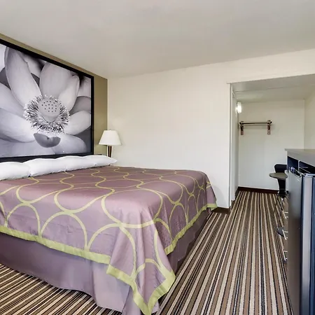 Super 8 By Wyndham Florence-2