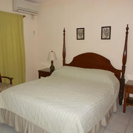 Pipers Cove Resort-2