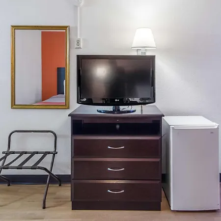 Motel 6-Groton, Ct - Casinos Nearby-2
