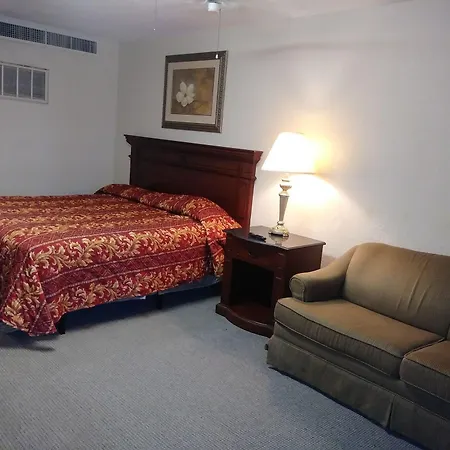University Inn-3