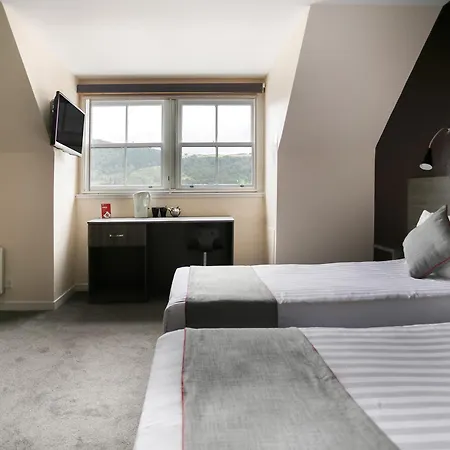 The Breadalbane Arms Room Only Hotel-2