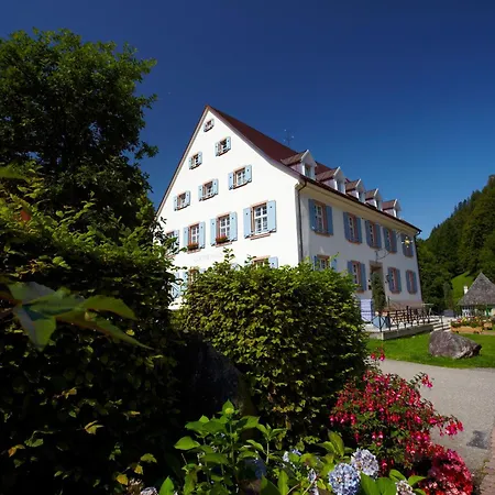 Hotel Hofgut Sternen-2
