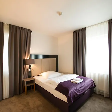 Trip Inn Goethe Hotel messe Frankfurt-3