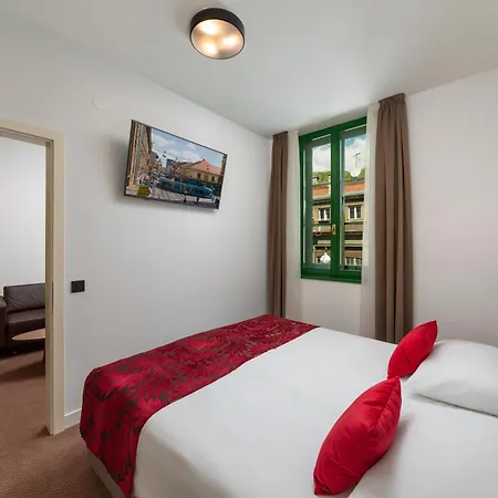 Hotel Park 45-3
