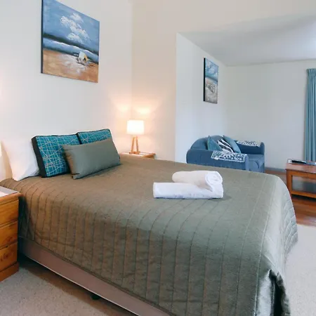 Riverview Boutique Motel-2