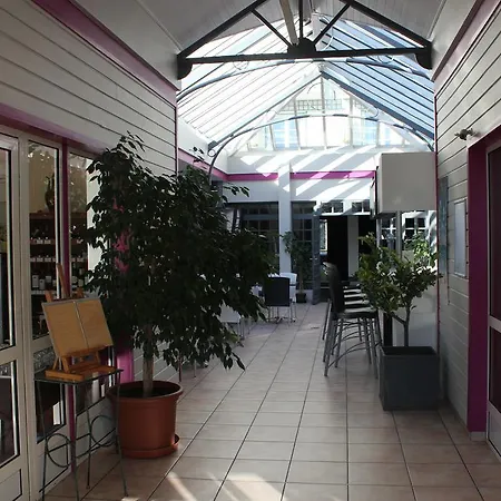 Logis Hôtel Les Cimes-3