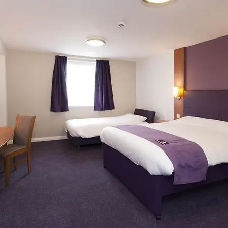 Premier Inn Lowestoft-3