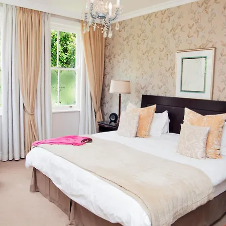 Abbey Manor Luxury Guesthouse-2