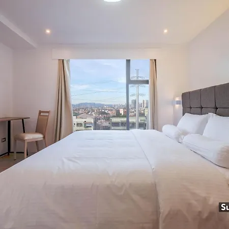 Heroes Hotel-3