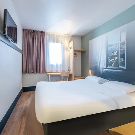 B&B HOTEL Antibes Sophia Le Relais-3