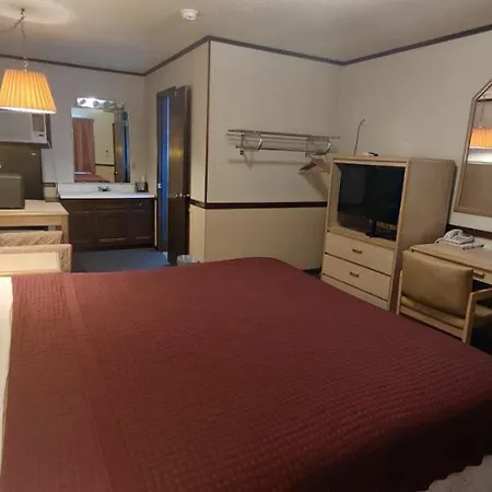 Twin Pine Motel-2