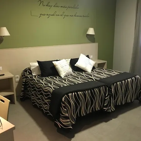 Hotel Hm Alfaro-3