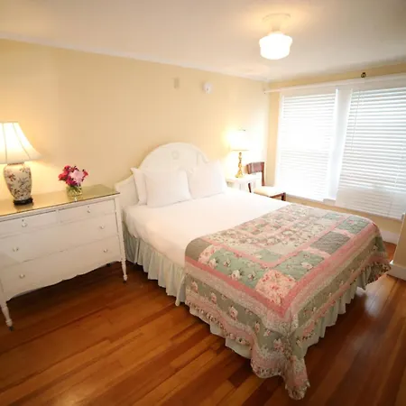 The Kennebunk Inn-2