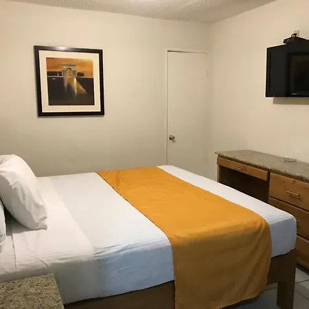 Hotel Guillen Jr-3